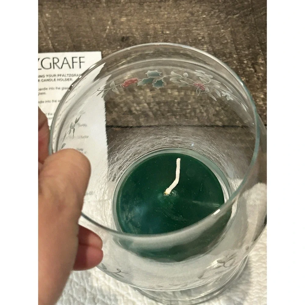 Pfaltzgraff Winterberry Hurricane Lamp Floating Candle Christmas -‎